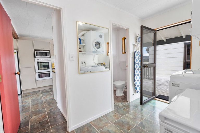 Photo of property in 113 Te Haumi Drive, Paihia, 0200