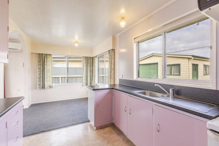 Photo of property in 9 Coventry Avenue, Tamatea, Napier, 4112