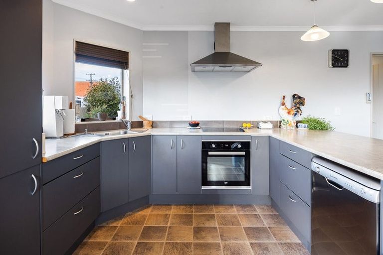 Photo of property in 46 Wilson Street, Hawera, 4610