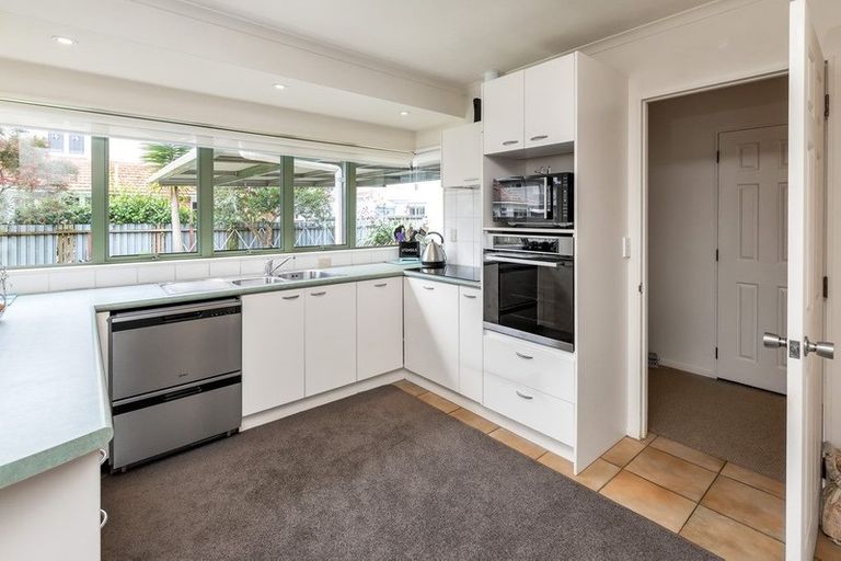 Photo of property in 73b Mill Road, Kensington, Whangarei, 0112