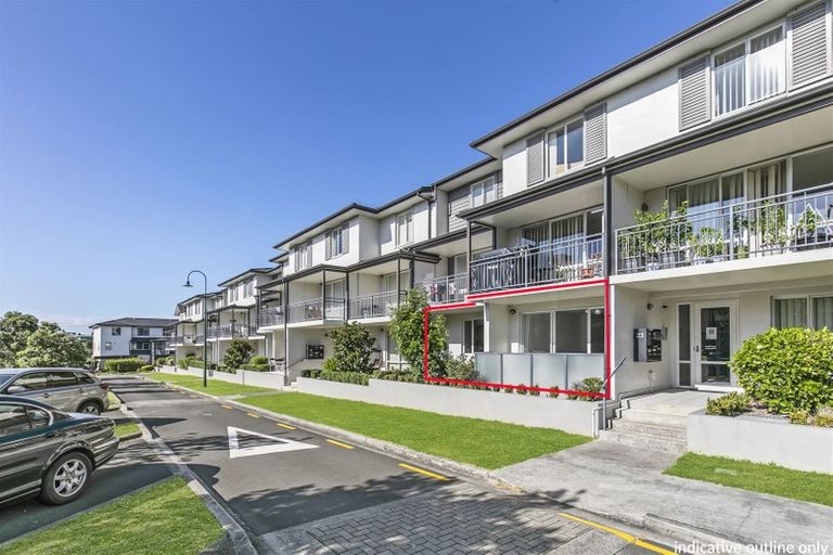 Photo of property in 2/23 Opito Way, East Tamaki, Auckland, 2013