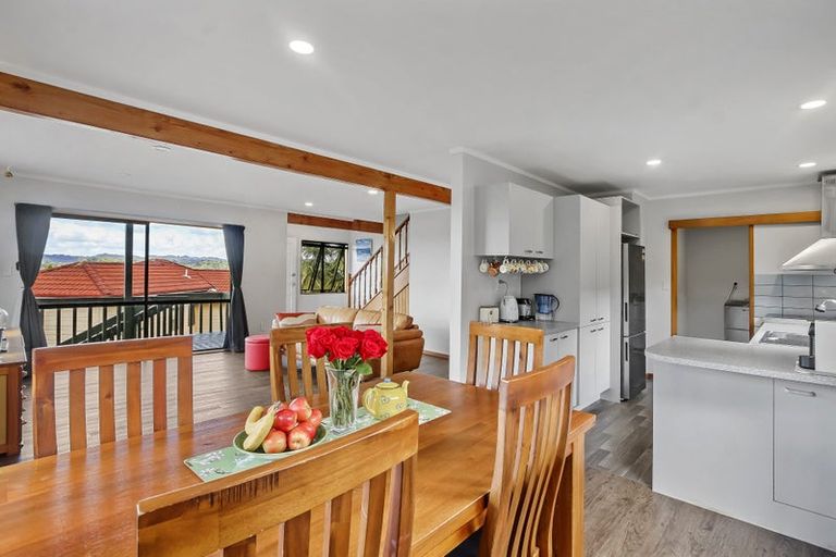 Photo of property in 1/254 Sturges Road, Henderson, Auckland, 0612