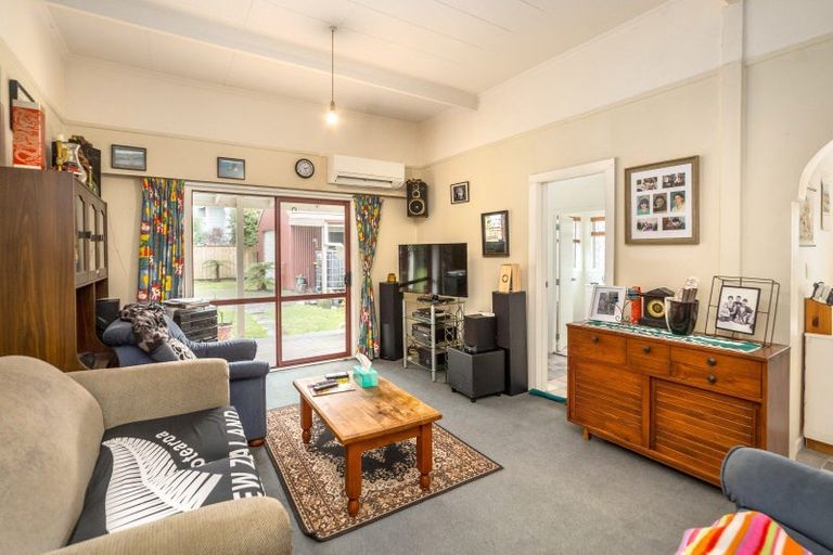 Photo of property in 99 Fox Street, Featherston, 5710