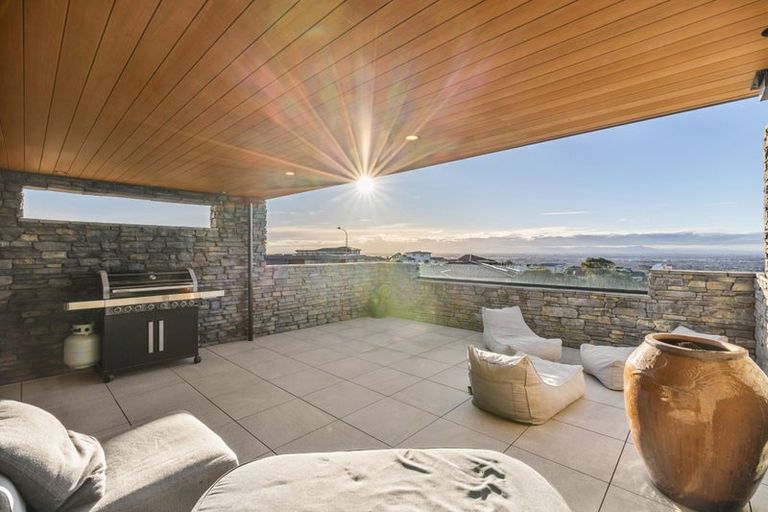 Photo of property in 10 Hawkshead Way, Westmorland, Christchurch, 8025