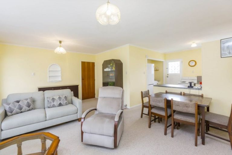 Photo of property in 173b George Street, Stokes Valley, Lower Hutt, 5019