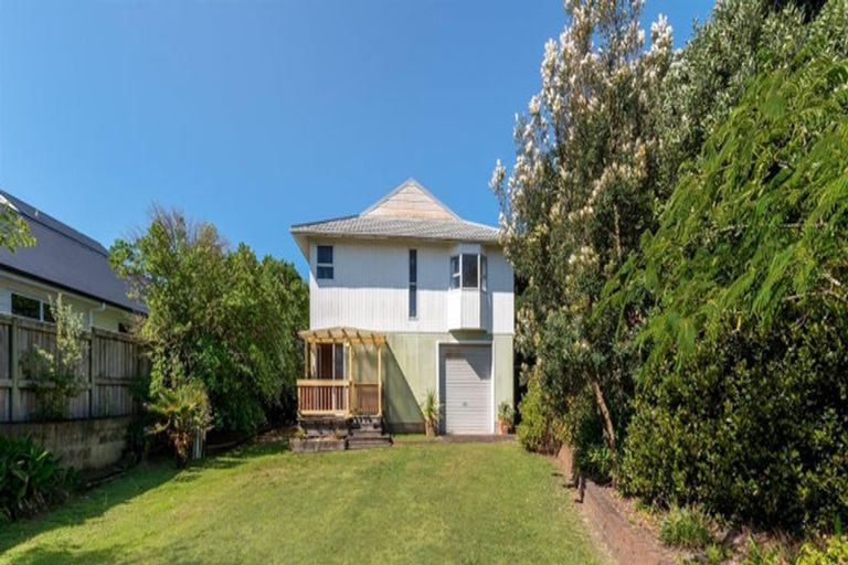 Photo of property in 503 Pukehina Parade, Pukehina, Te Puke, 3189