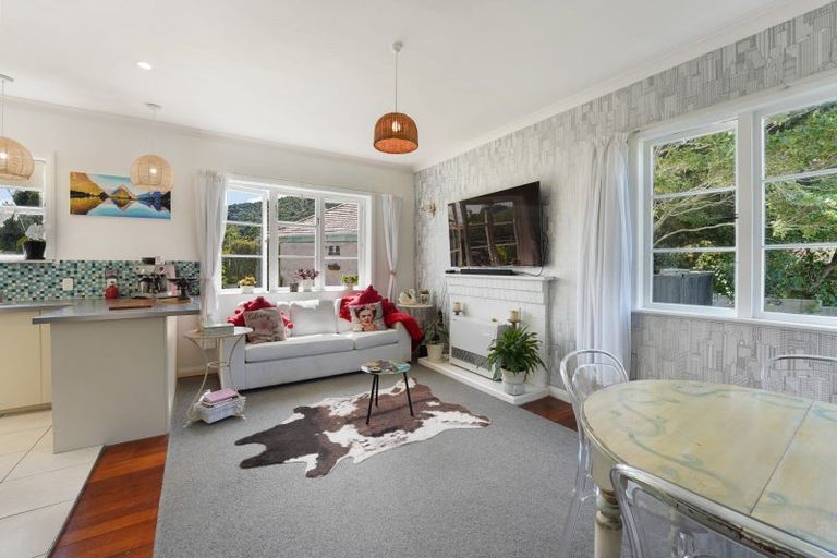 Photo of property in 1 Tyndall Street, Waiwhetu, Lower Hutt, 5010