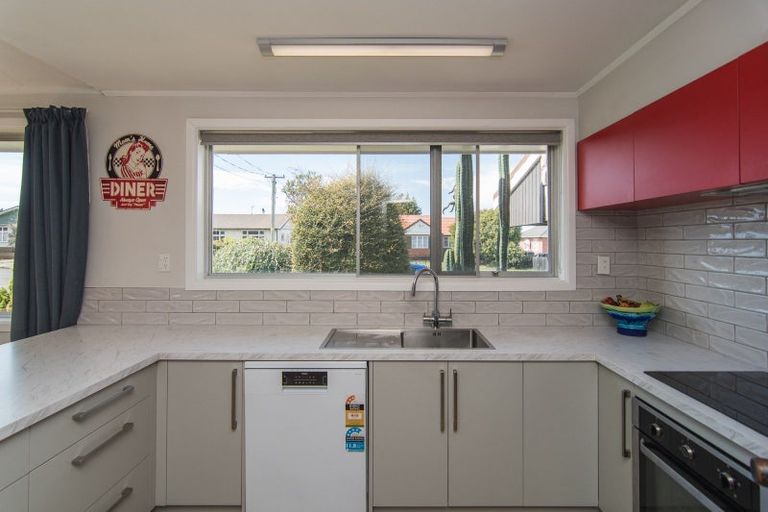 Photo of property in 57 Studholme Street, Temuka, 7920