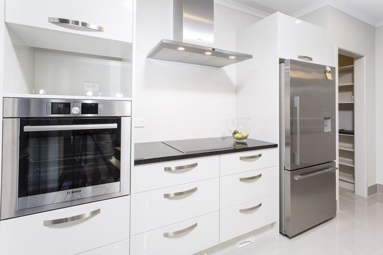 Photo of property in 32 Hitchen Road, Pokeno, 2402