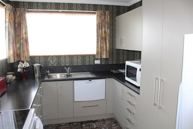 Photo of property in 80 Albert Street, Winton, 9720