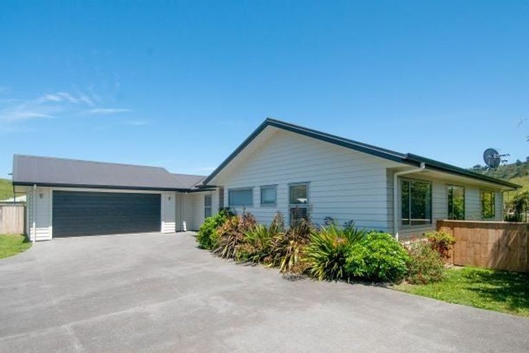 Photo of property in 4 Ferris Crescent, Wainui, Gisborne, 4010
