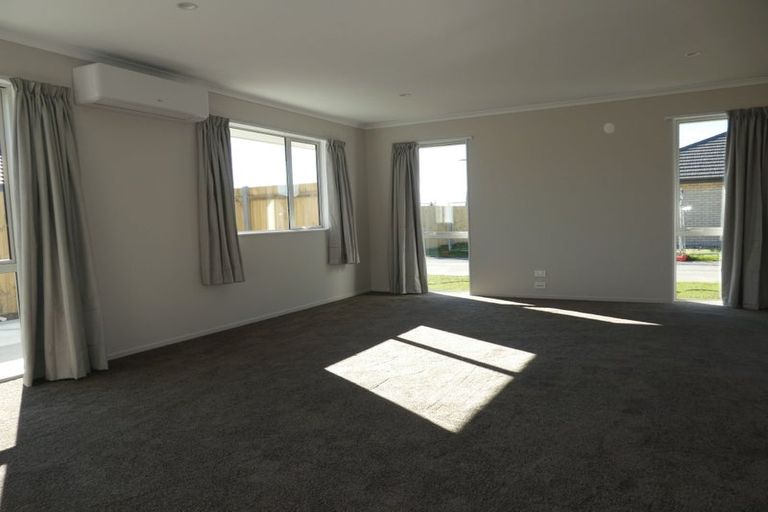 Photo of property in 38 Loch Tanna Way, Yaldhurst, Christchurch, 8042