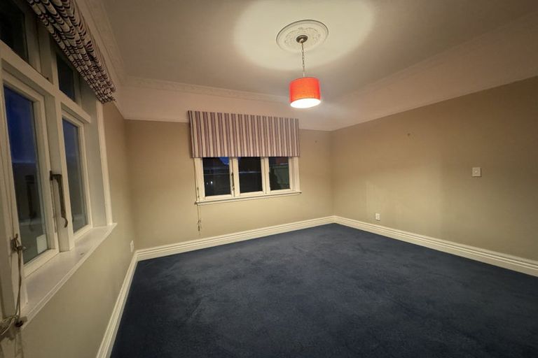 Photo of property in 194 Knights Road, Hutt Central, Lower Hutt, 5011