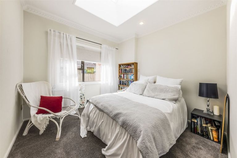 Photo of property in 15 Glen Avenue, Papatoetoe, Auckland, 2025