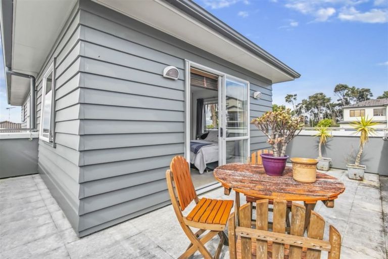 Photo of property in 45 San Valentino Drive, Henderson, Auckland, 0612