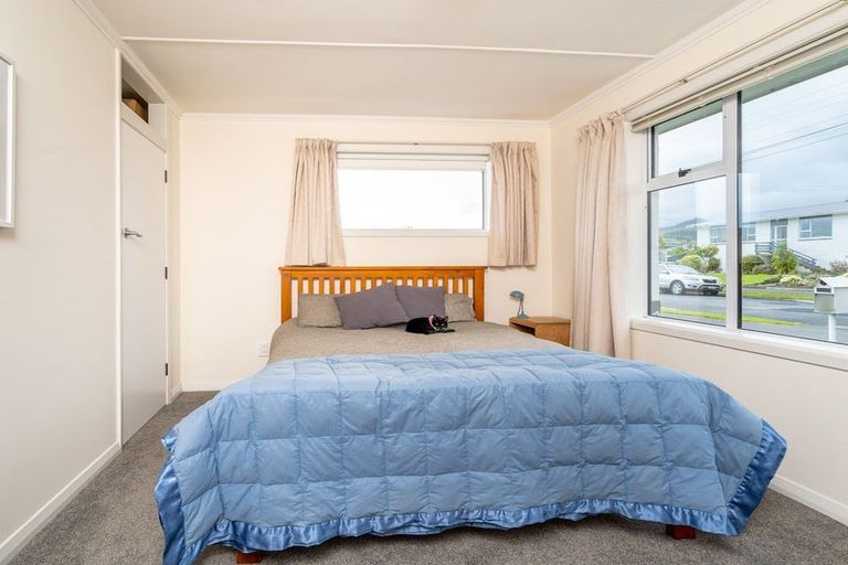 Photo of property in 54 Elwyn Crescent, Green Island, Dunedin, 9018