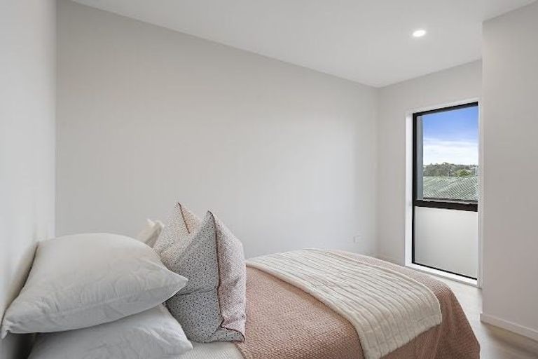 Photo of property in 5/191 Rathgar Road, Henderson, Auckland, 0610