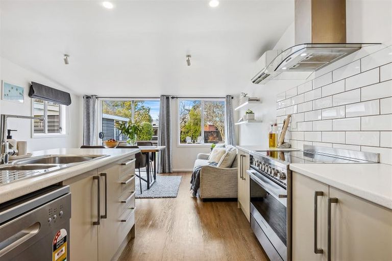 Photo of property in 30 Saint James Avenue, Papanui, Christchurch, 8053