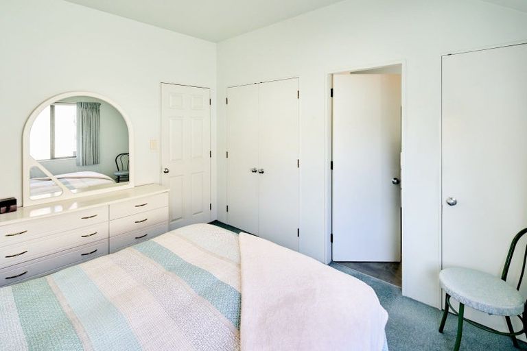 Photo of property in 58 Laings Road, Hutt Central, Lower Hutt, 5010