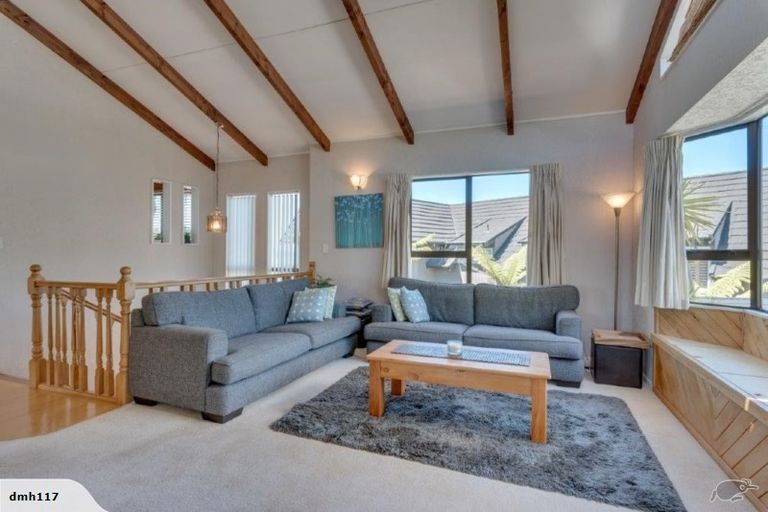 Photo of property in 117 Wakeman Road, Acacia Bay, Taupo, 3330