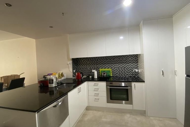 Photo of property in Kate Sheppard Apartments, 4f/42 Molesworth Street, Thorndon, Wellington, 6011