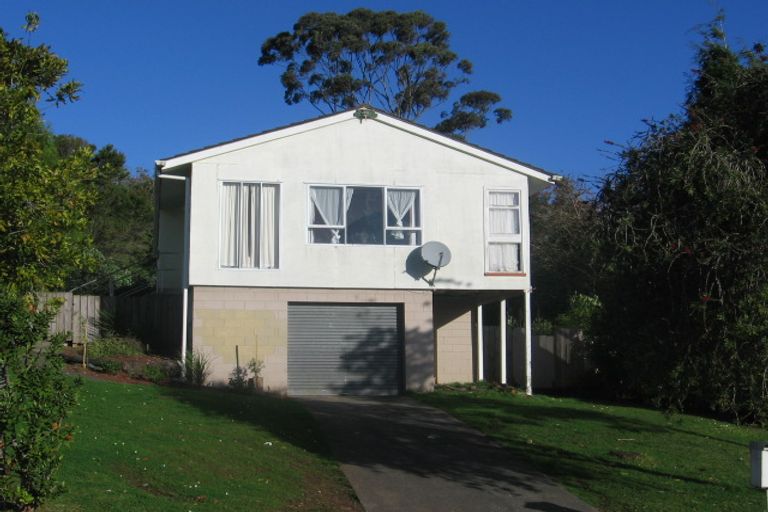 Photo of property in 8 Friendship Place, Onerahi, Whangarei, 0110
