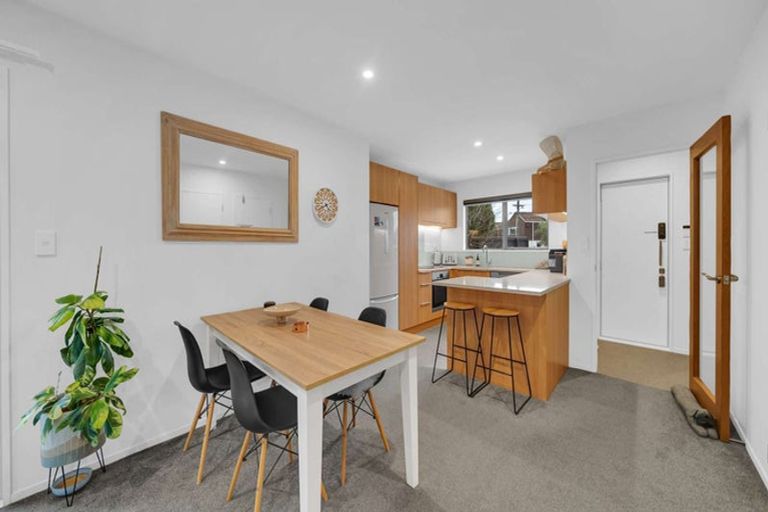 Photo of property in 1/32 Avalon Street, Richmond, Christchurch, 8013