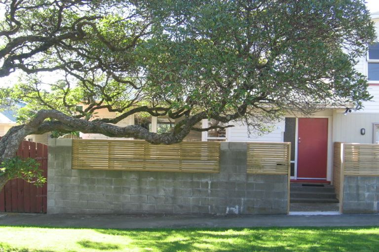 Photo of property in 2a Sim Street, Johnsonville, Wellington, 6037