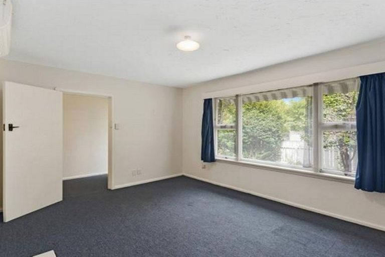 Photo of property in 2/46 Clyde Road, Ilam, Christchurch, 8041