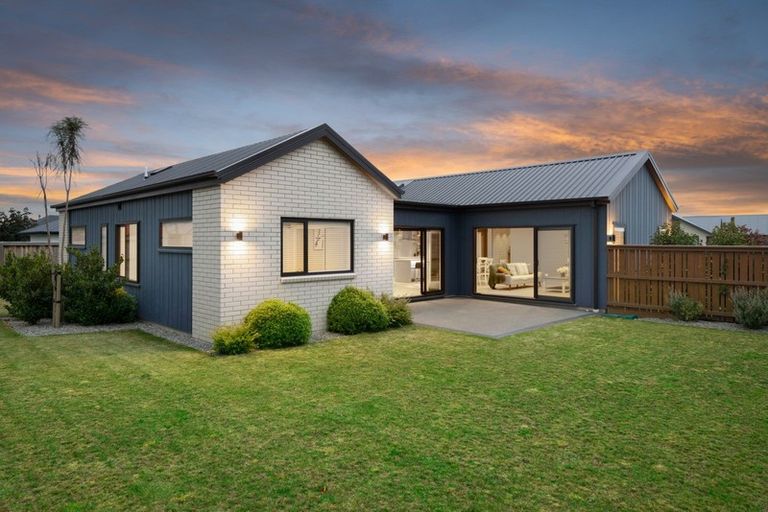 Photo of property in 1 Amur Crescent, Rolleston, 7615