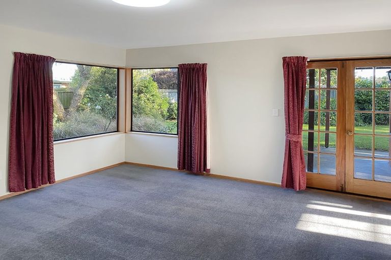 Photo of property in 15 Mclaughlins Road, Darfield, 7510