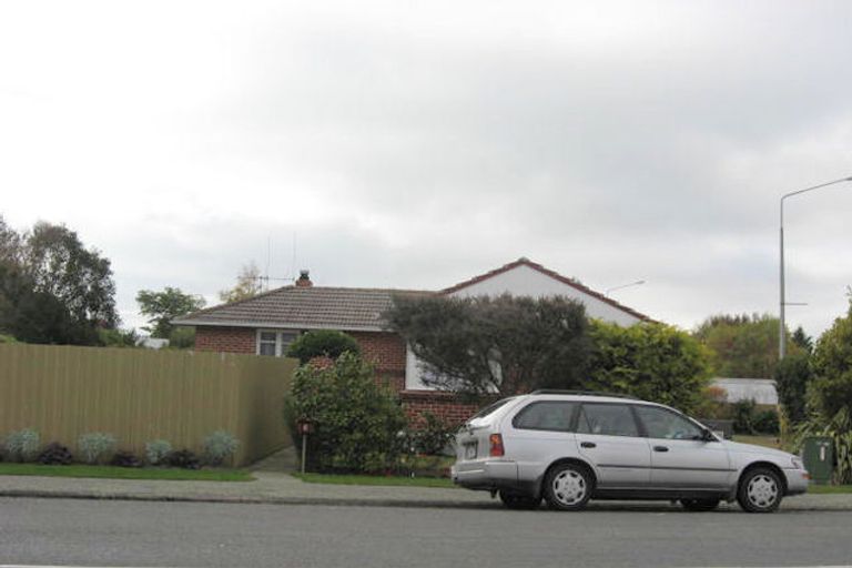 Photo of property in 2 Parsonage Road, Waimate, 7924