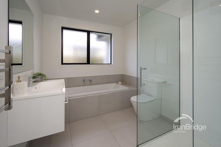 Photo of property in 40 Borderdale Street, Belfast, 8051