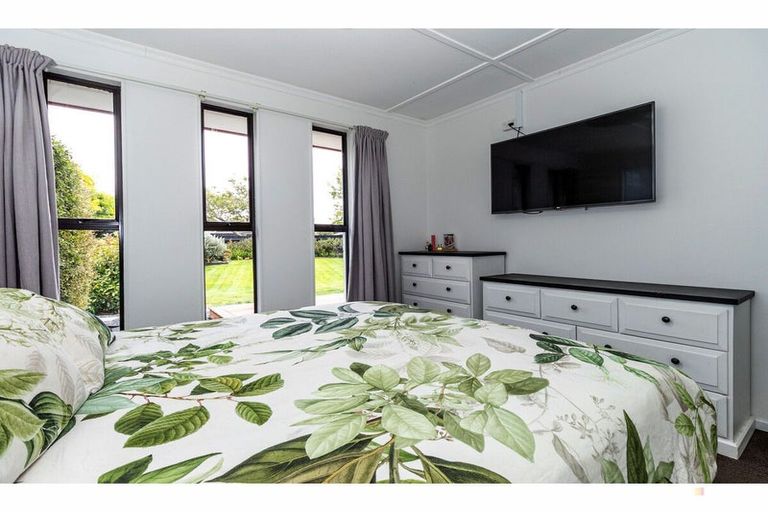 Photo of property in 28 Totara Street, Pleasant Point, 7903