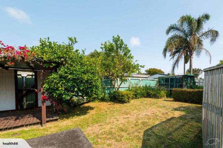 Photo of property in 3 Carlie Street, Papatoetoe, Auckland, 2025