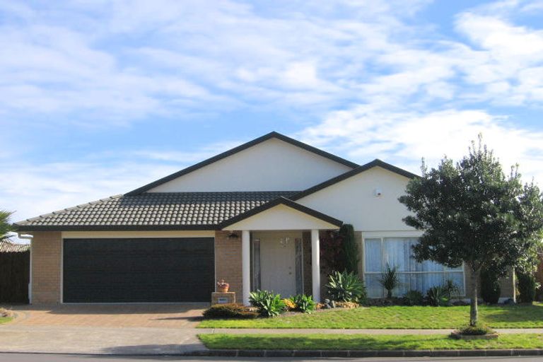 Photo of property in 161 Kilkenny Drive, East Tamaki Heights, Auckland, 2016