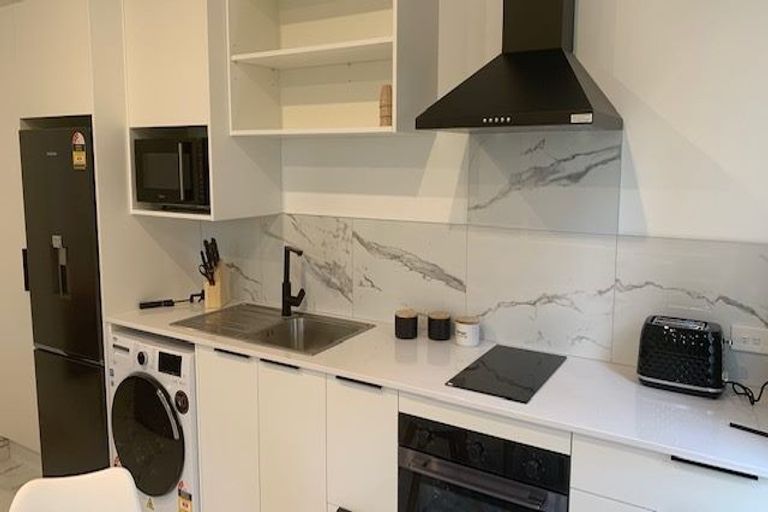 Photo of property in 1/38 Noeleen Street, Glenfield, Auckland, 0629