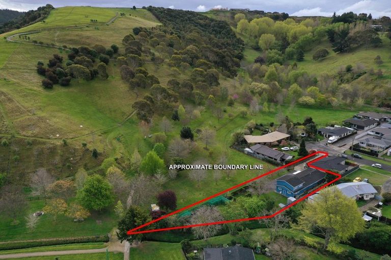 Photo of property in 24 Golding Road, Taradale, Napier, 4112