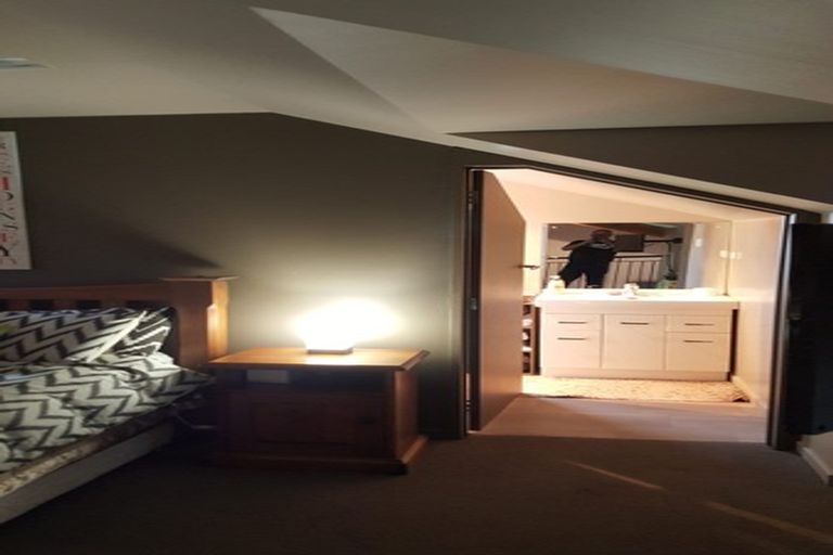 Photo of property in 8 Westoe Street, Waikaia, 9778