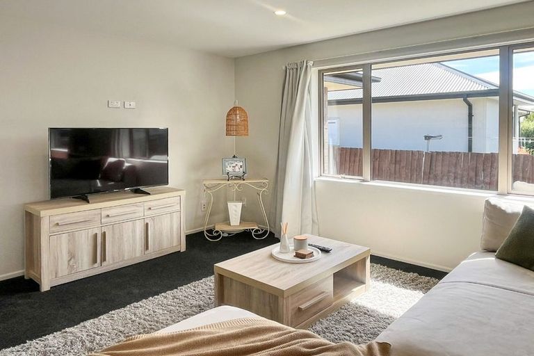 Photo of property in 124 Halswell Junction Road, Halswell, Christchurch, 8025