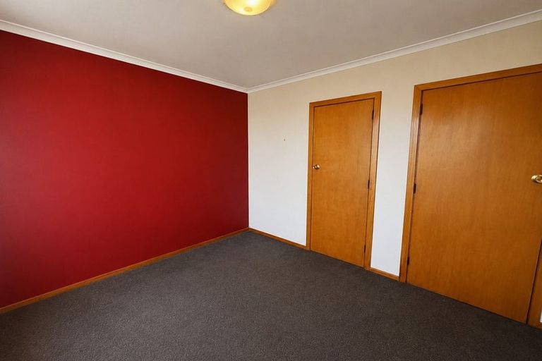 Photo of property in 6 Whakawhiti Street, Marfell, New Plymouth, 4310