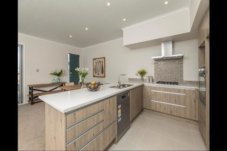 Photo of property in 1 Rangihina Road, Hobsonville, Auckland, 0616