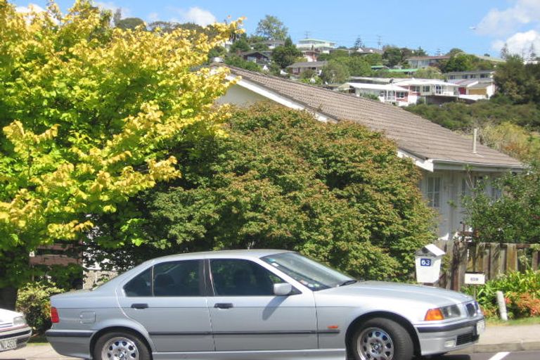 Photo of property in 2/63 Bentley Avenue, Glenfield, Auckland, 0629