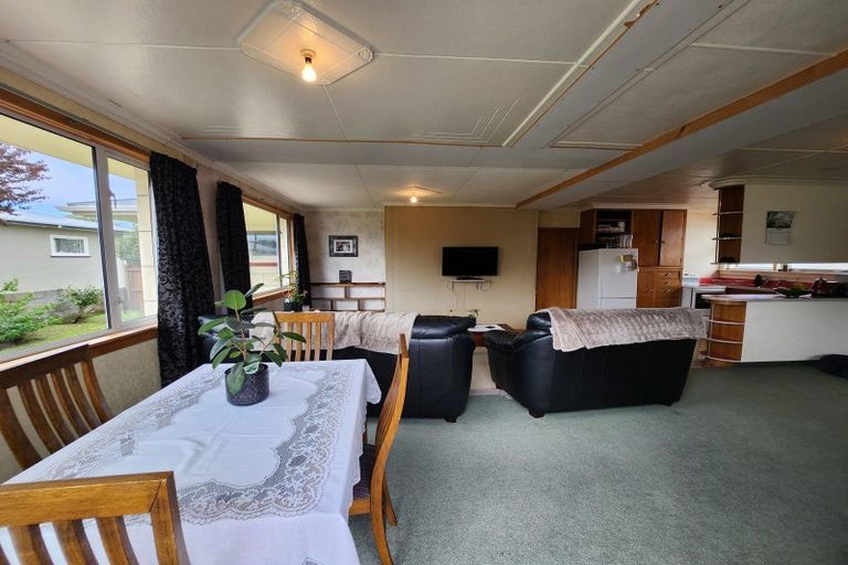 Photo of property in 14 Warwick Street, Oamaru North, Oamaru, 9400