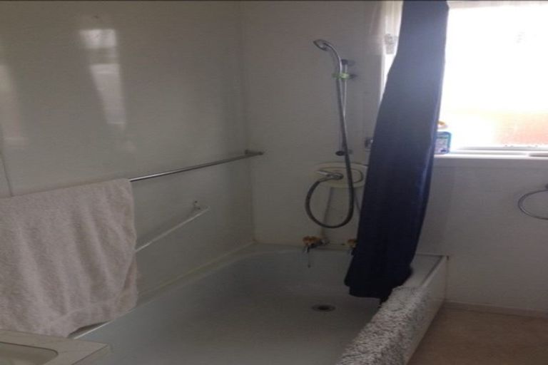 Photo of property in 188b Bay View Road, South Dunedin, Dunedin, 9012