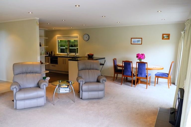 Photo of property in 50 Postgate Drive, Whitby, Porirua, 5024