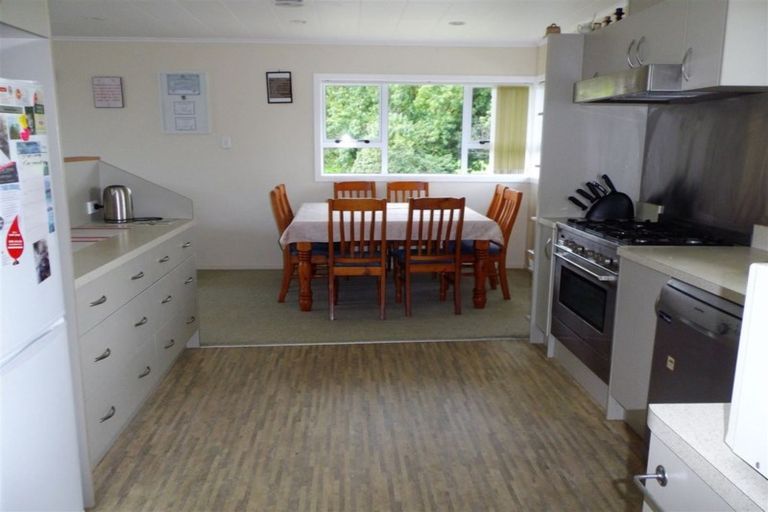 Photo of property in 39 West Crescent, Te Puru, Thames, 3575
