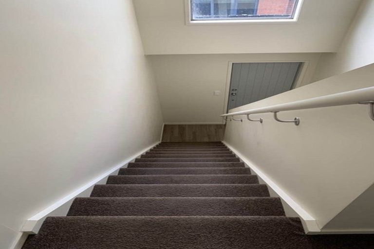 Photo of property in 1/215 Massey Street, Frankton, Hamilton, 3204