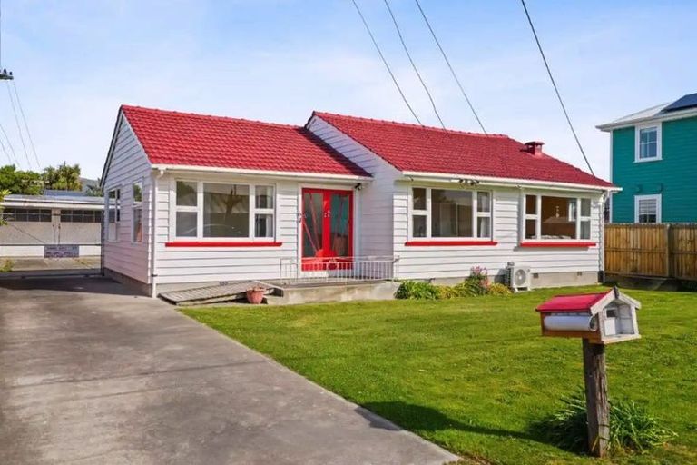 Photo of property in 64 Milton Street, Somerfield, Christchurch, 8024