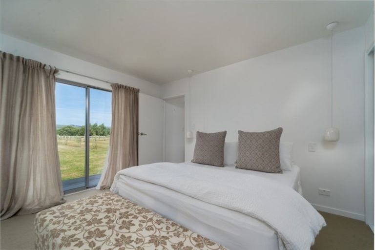 Photo of property in 262a Dakins Road, East Taratahi, Masterton, 5887